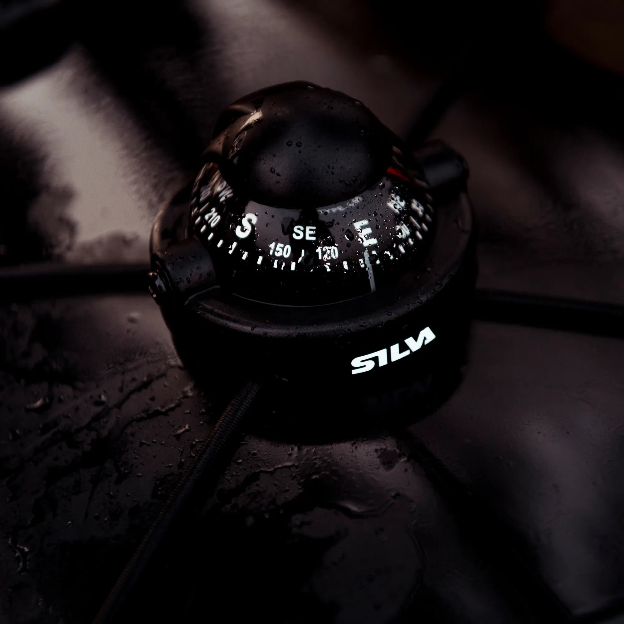 58 Kayak_36528-0751_36528-0755_lifestyle 4