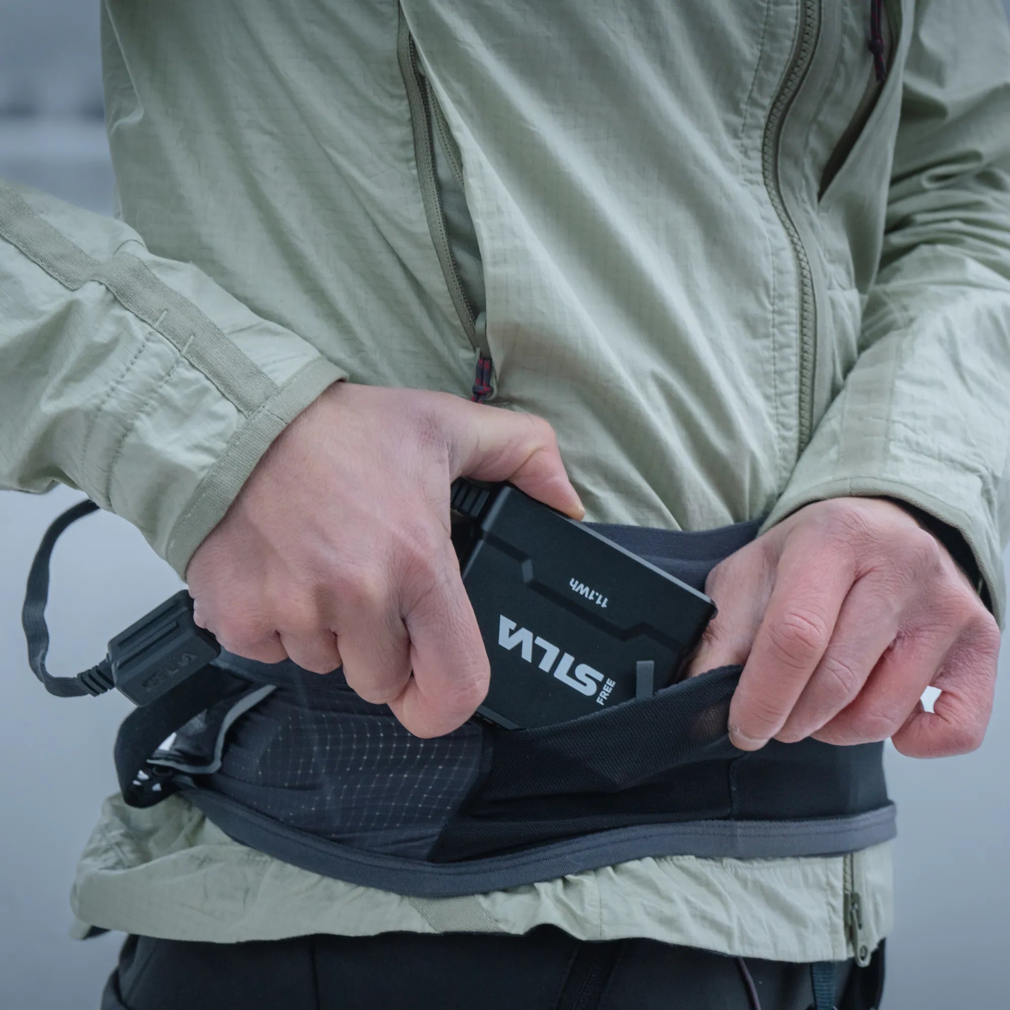 Free 900 XXS_38531_lifestyle 1