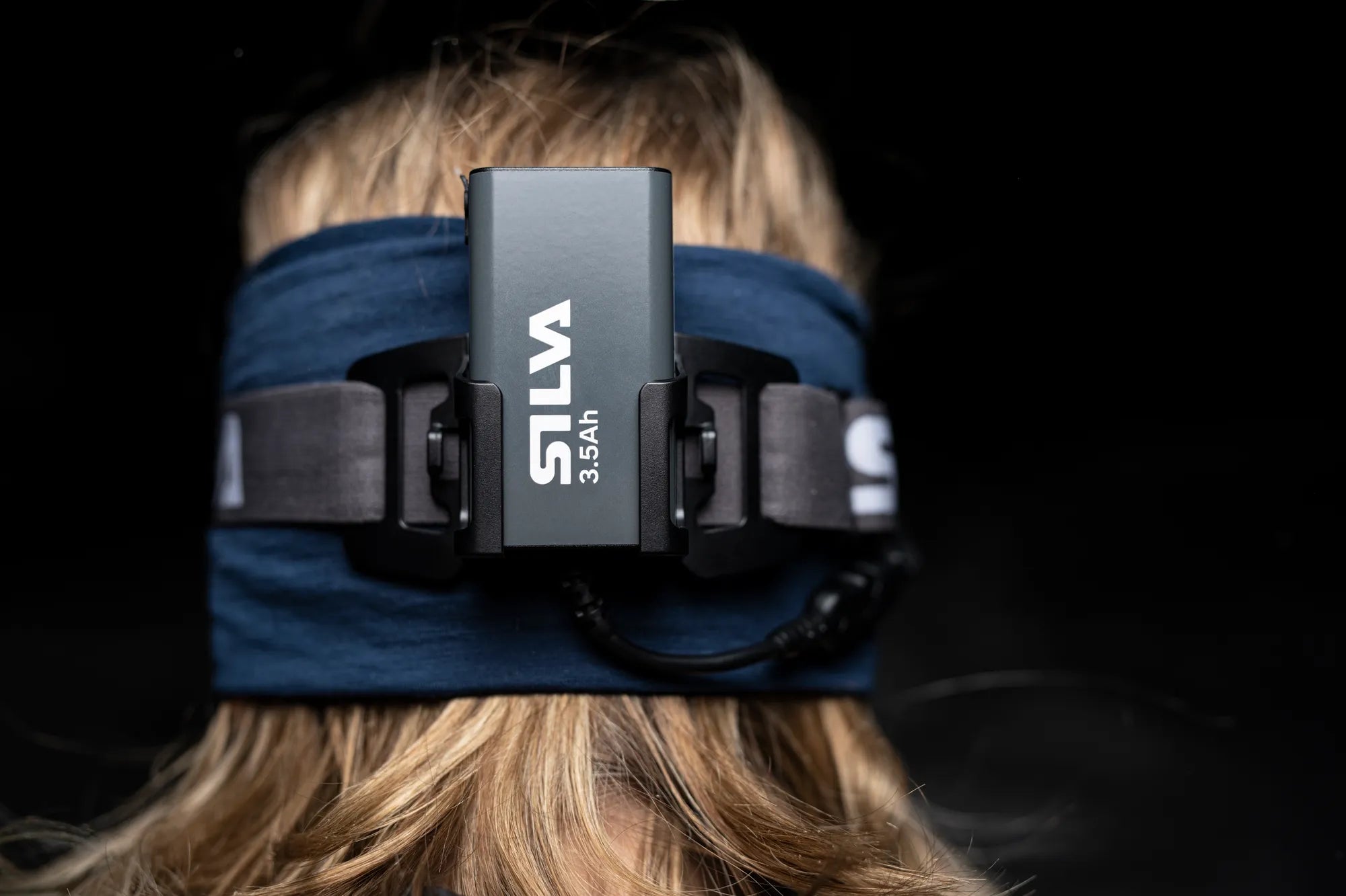 Headlamp battery 3.5 Ah_37997_in use