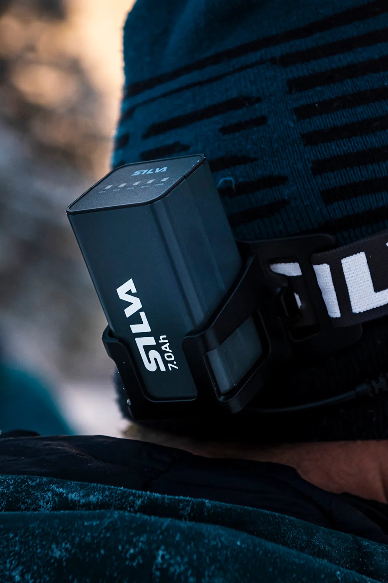 hoverImage_headlamp-battery7-0ah