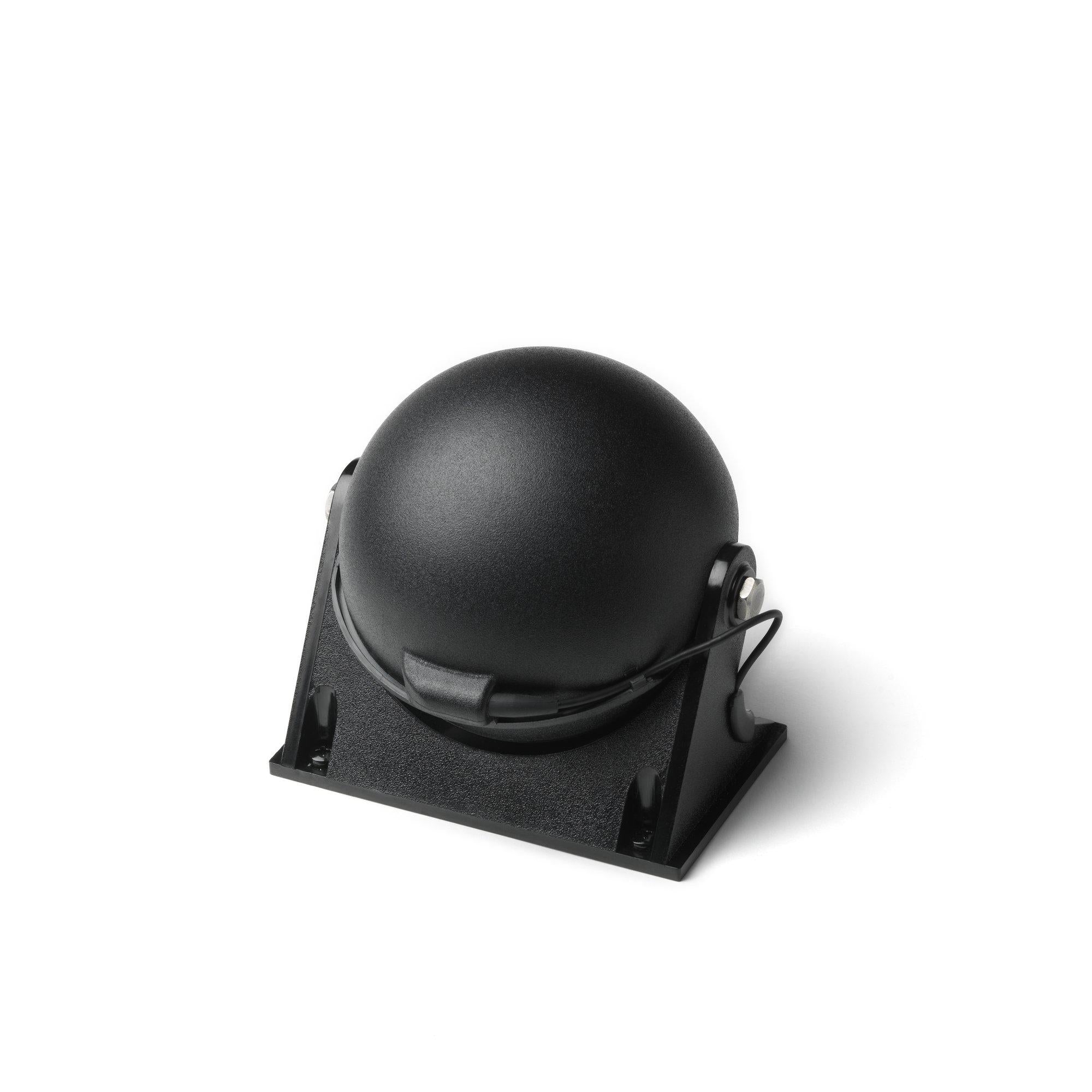 70NBC-FBC_37168-0151_lid closed-productImages-front