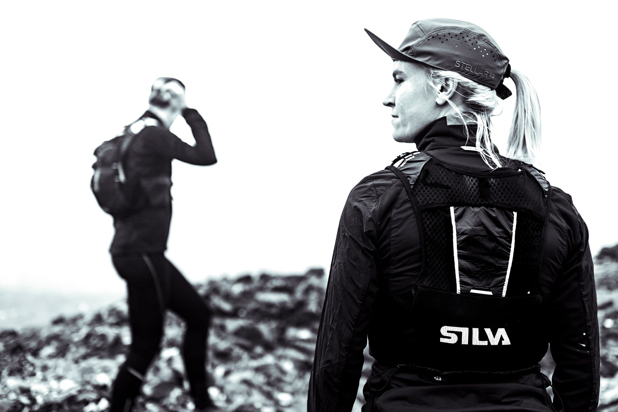 Strive Light Black - Running Vests with 2 Soft Flasks incl. - Silva.se ...