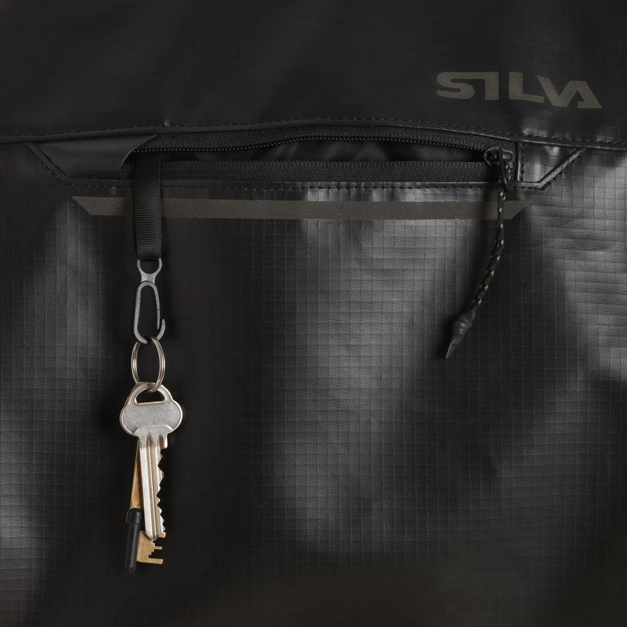 360 Lap 25L_37747_detail-key holder