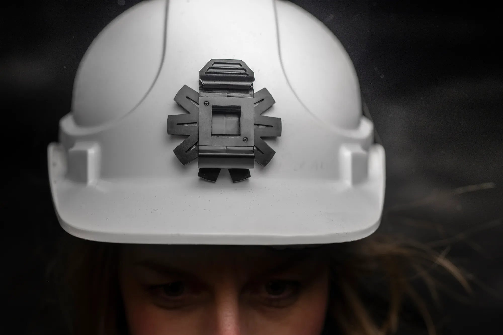 MR400 RC_37823_on helmet-lo res