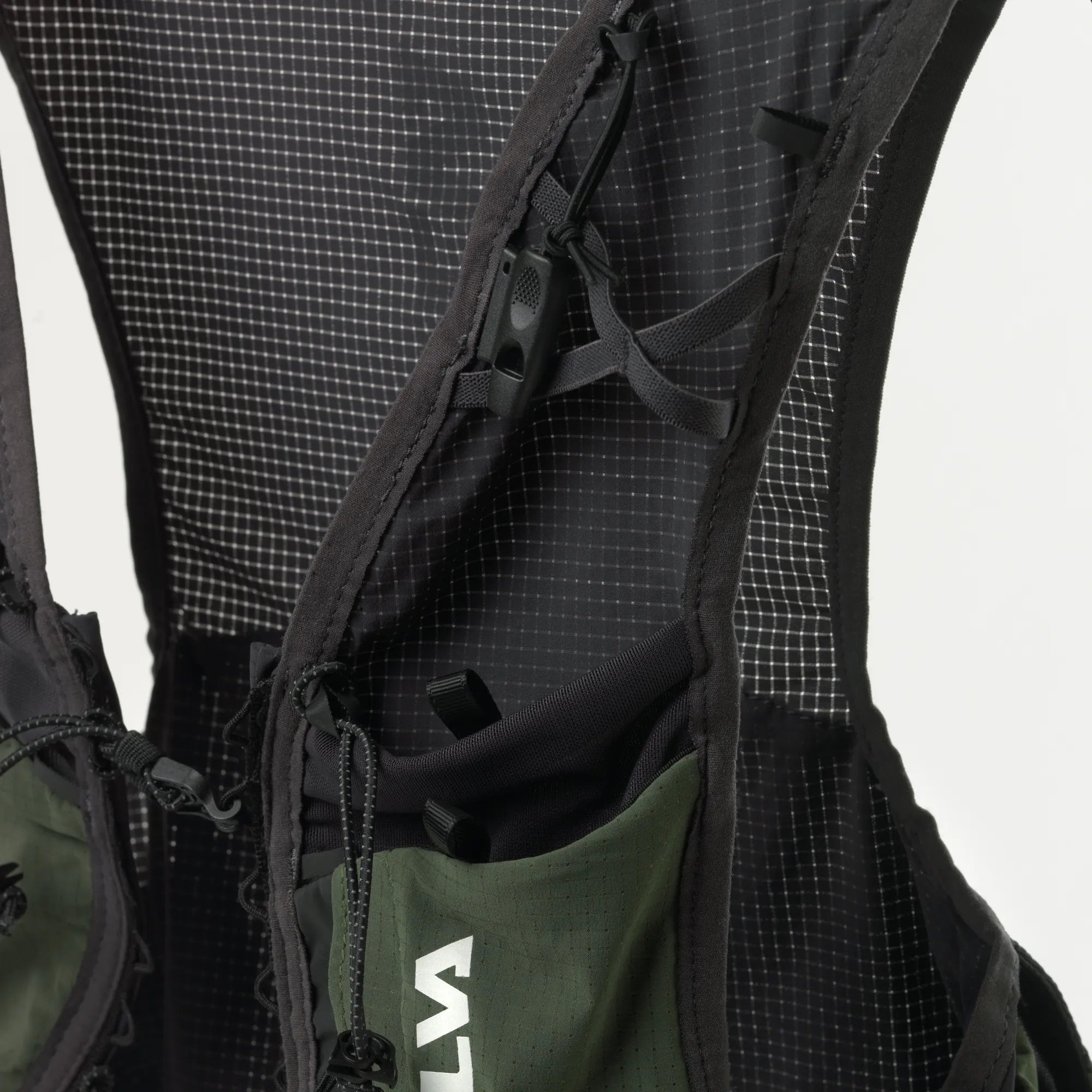Strive Fly Vest Green_detail 2